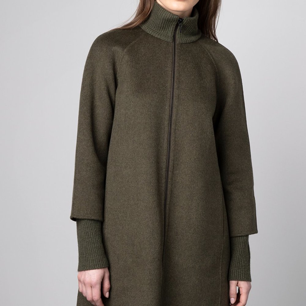 Kinross Cashmere Coat- Navy